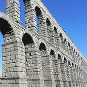 enduring roman aqueduct